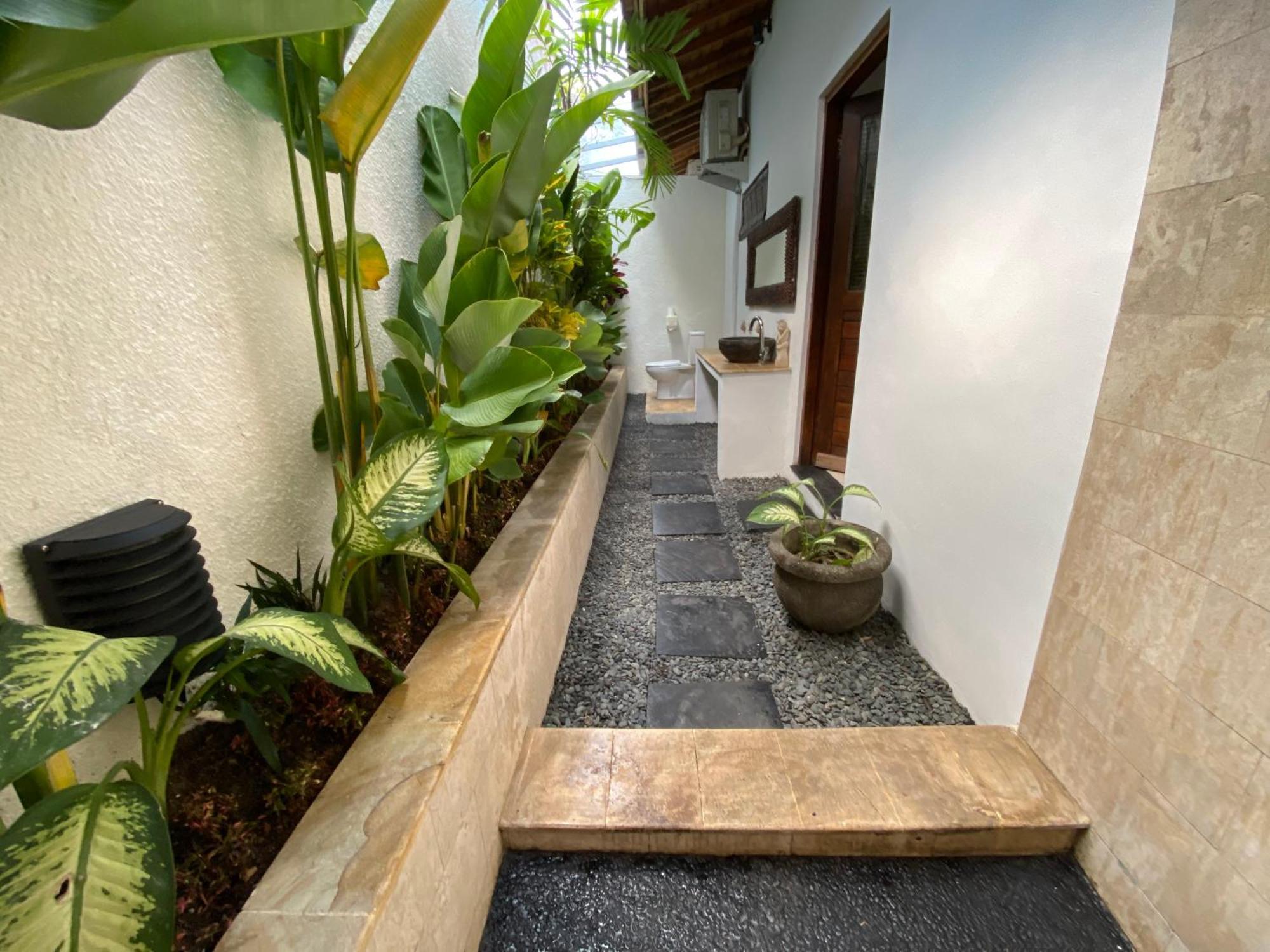 Belharra * Seminyak (Bali)